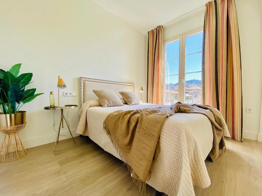 Granada Luxury Apartments 0*,