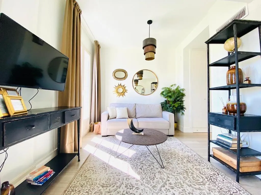 Granada Luxury Apartments 0*,  Spagna